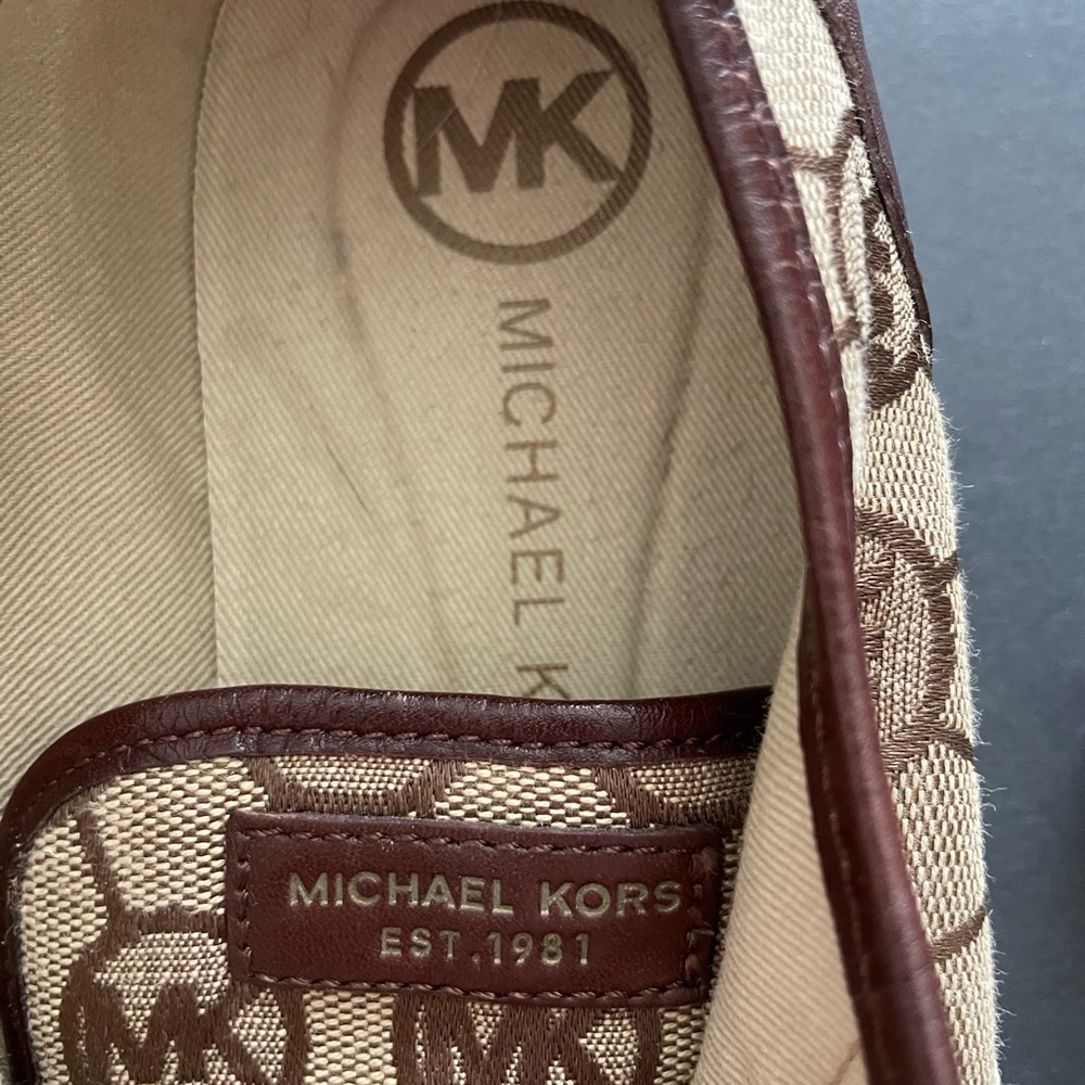 MICHAEL KORS  Tan and Brown Women's Sneakers Size 7.5 - Picture 4 of 9